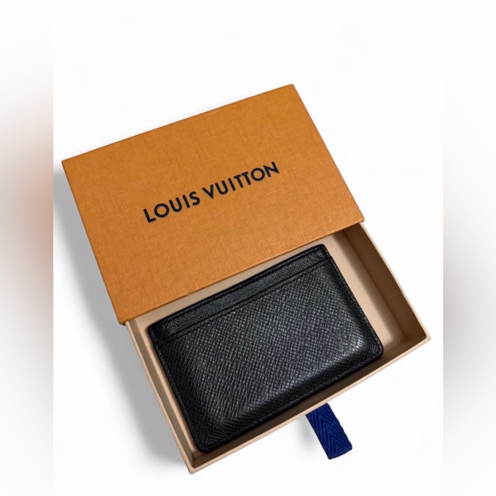 Authentic Louis Vuitton card holder